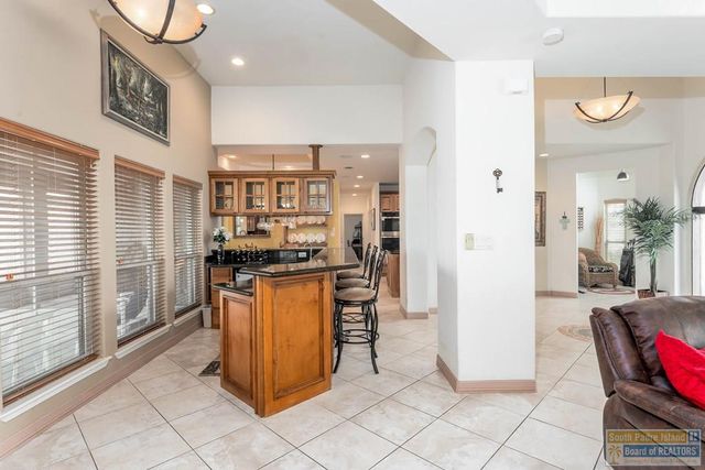 14 Whooping Crane Dr., Laguna Vista, TX 78578