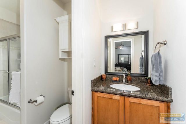 14 Whooping Crane Dr., Laguna Vista, TX 78578