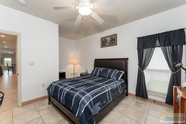 14 Whooping Crane Dr., Laguna Vista, TX 78578