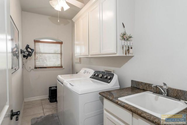 14 Whooping Crane Dr., Laguna Vista, TX 78578