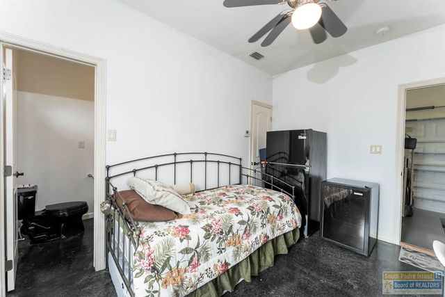 14 Whooping Crane Dr., Laguna Vista, TX 78578