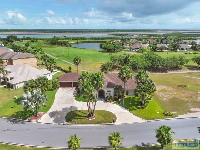 14 Whooping Crane Dr., Laguna Vista, TX 78578