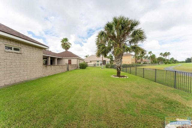 14 Whooping Crane Dr., Laguna Vista, TX 78578