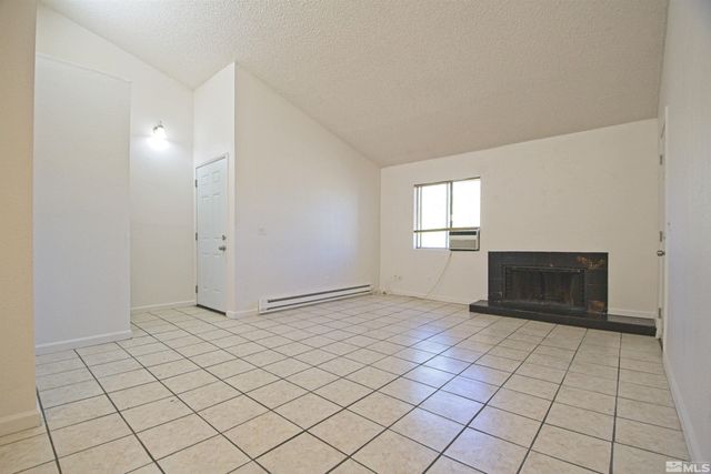 2375 Tripp Drive 10, Reno, NV 89512