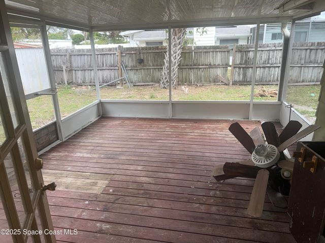 943 Canal Lane NE, Palm Bay, FL 32905