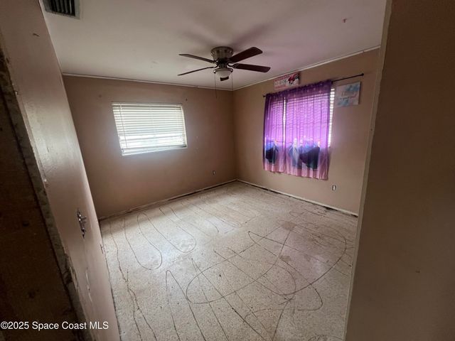 943 Canal Lane NE, Palm Bay, FL 32905