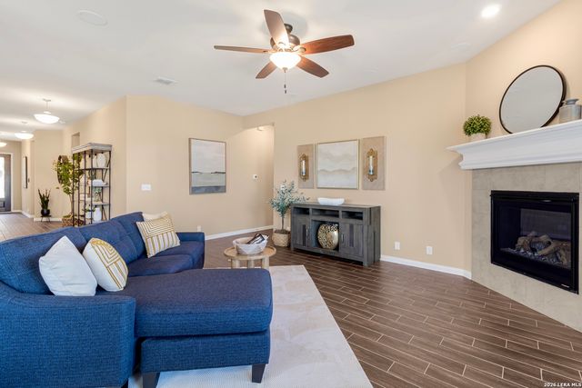 622 CHAMBERS RNCH, San Antonio, TX 78245