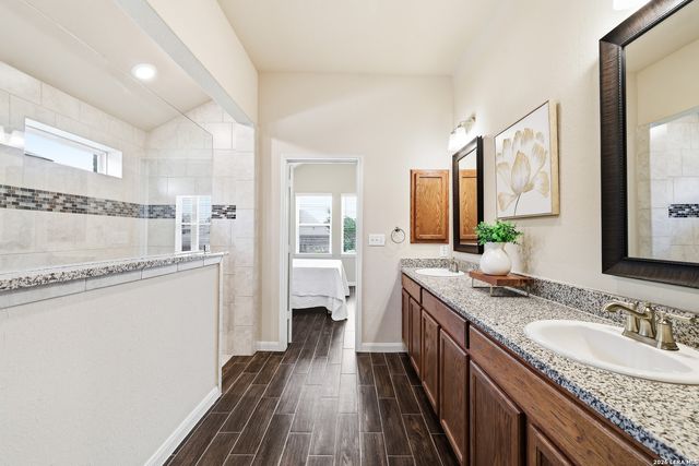 622 CHAMBERS RNCH, San Antonio, TX 78245