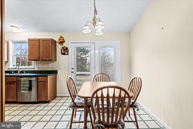 12006 FALCON RIDGE DR, Fredericksburg, VA 22407