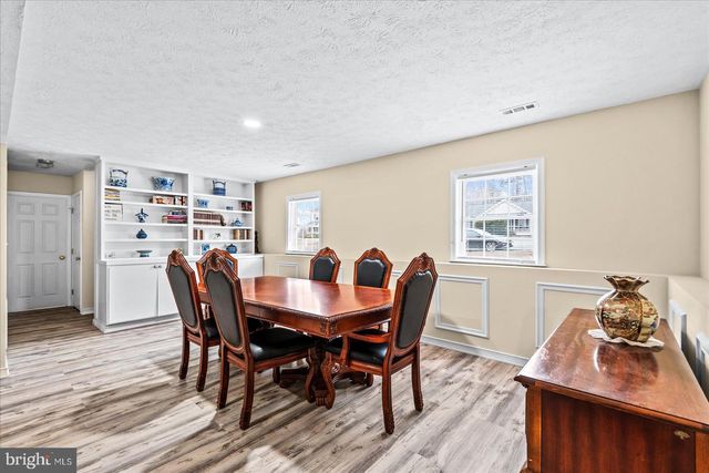 12006 FALCON RIDGE DR, Fredericksburg, VA 22407