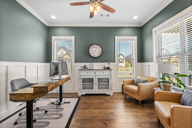 5900 SW Dryden Road, Bentonville, AR 72713