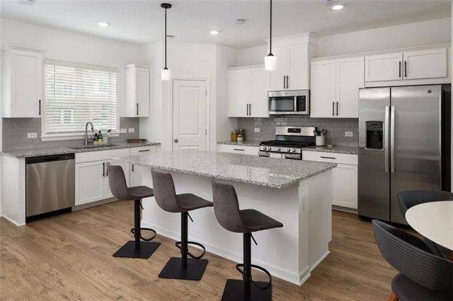 616 Wynard Place, Lawrenceville, GA 30043