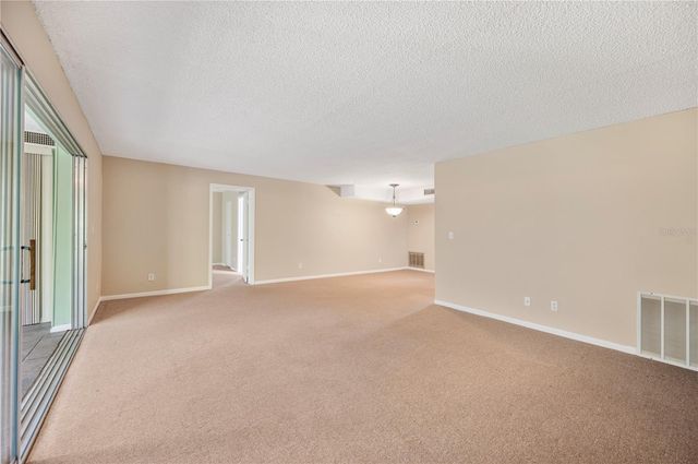 400 EL CAMINO DRIVE 202, Winter Haven, FL 33884