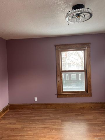 600 W Biddle Street, Jackson, MI 49203