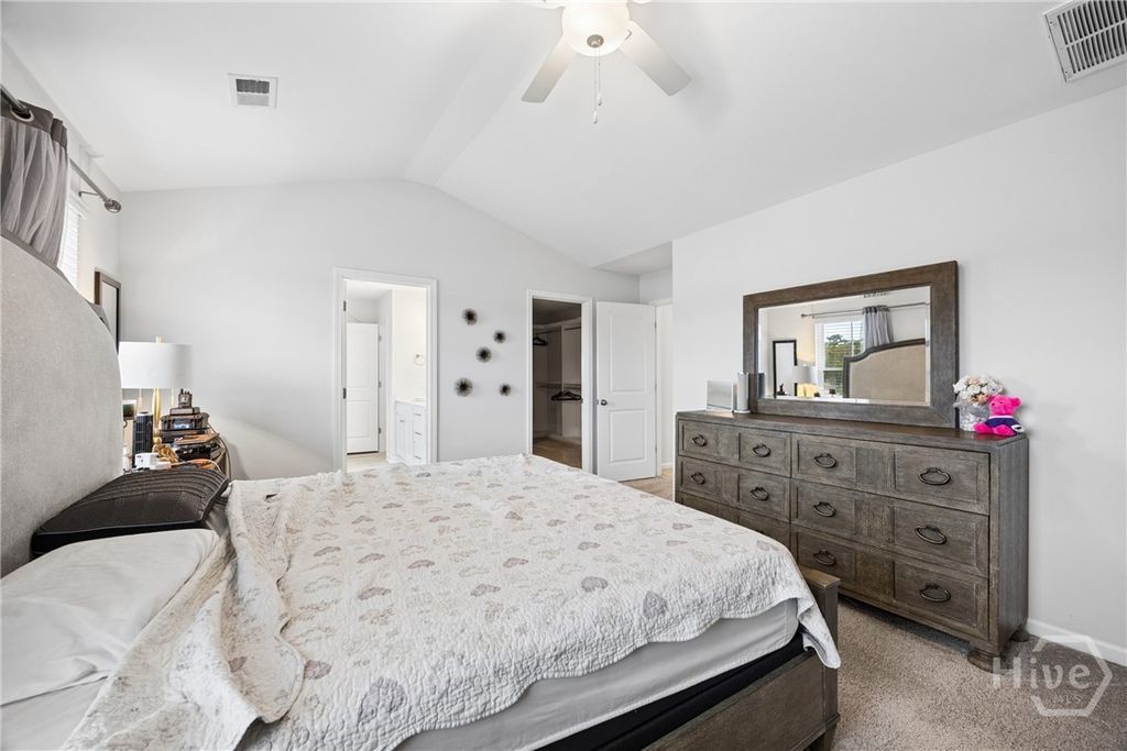 Image 18 of property listing at 143 Nettleton Lane, Richmond Hill, GA 31324