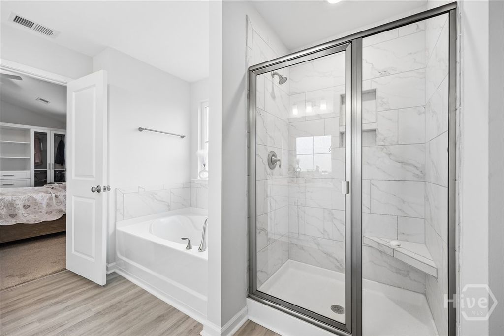Image 22 of property listing at 143 Nettleton Lane, Richmond Hill, GA 31324