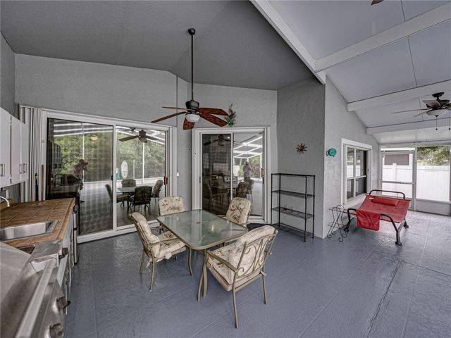 5137 NEW BRITTANY LANE, Zephyrhills, FL 33541