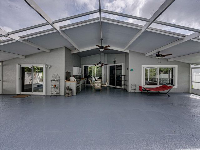5137 NEW BRITTANY LANE, Zephyrhills, FL 33541