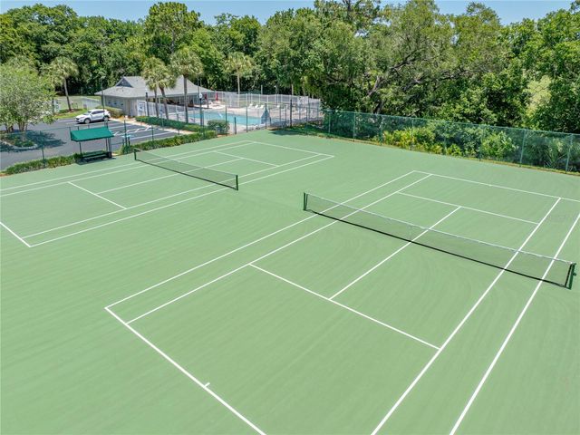 5137 NEW BRITTANY LANE, Zephyrhills, FL 33541
