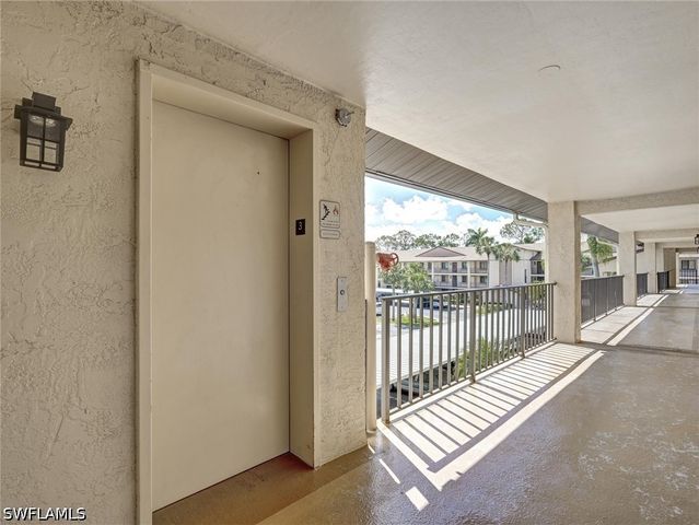 7300 Saint Ives WAY 5301, Naples, FL 34104