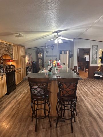 13734 Oak Drive, Iola, TX 77861