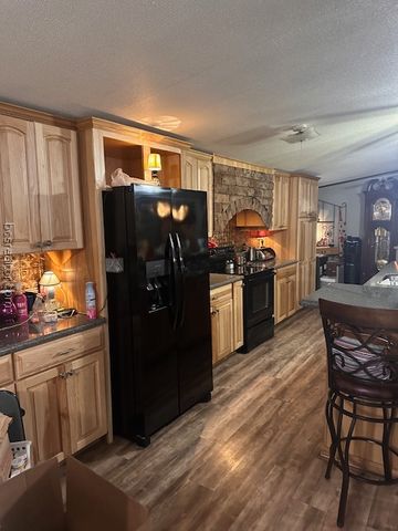 13734 Oak Drive, Iola, TX 77861