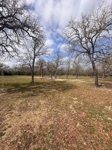 13734 Oak Drive, Iola, TX 77861