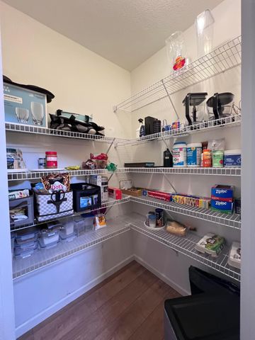 8034 Ravine Run Lane, Columbus, OH 43235