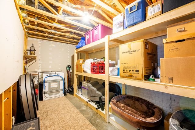 8034 Ravine Run Lane, Columbus, OH 43235