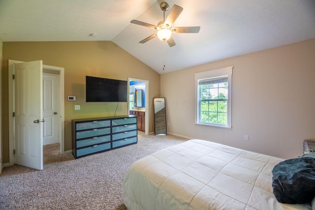 8034 Ravine Run Lane, Columbus, OH 43235