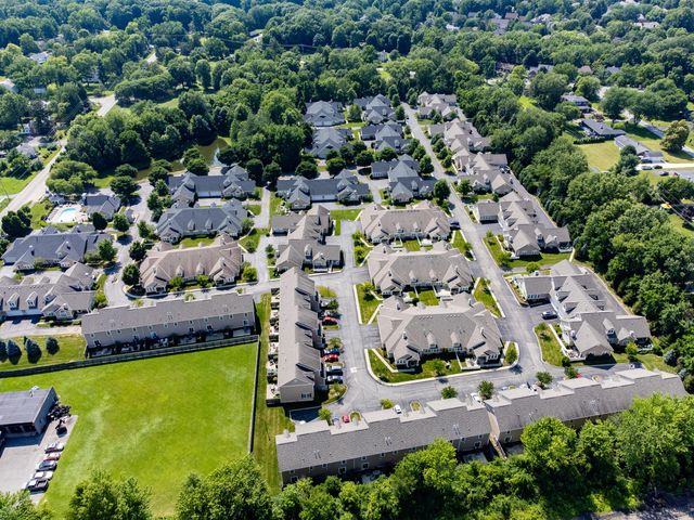 8034 Ravine Run Lane, Columbus, OH 43235