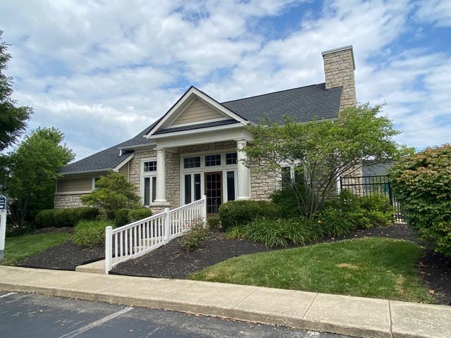 8034 Ravine Run Lane, Columbus, OH 43235