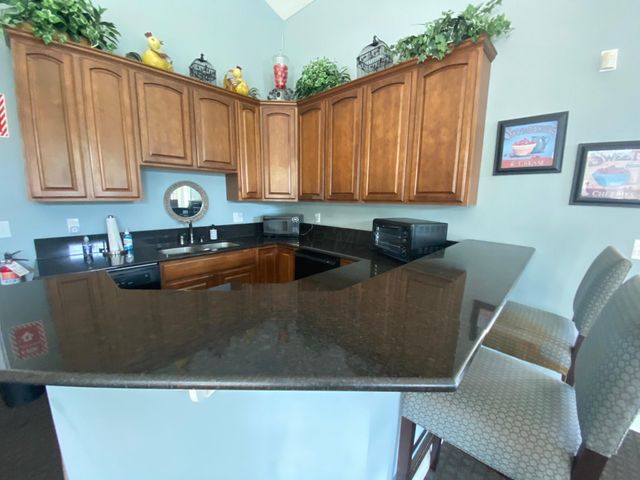 8034 Ravine Run Lane, Columbus, OH 43235