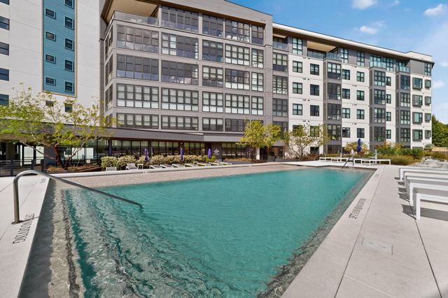 800 Embassy DR 205, Austin, TX 78702