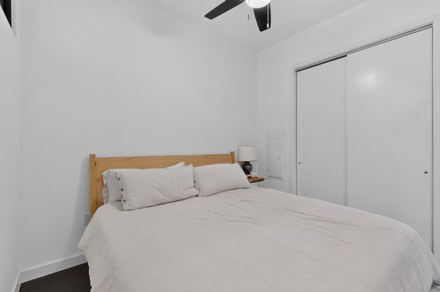 800 Embassy DR 205, Austin, TX 78702