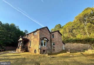 3339 N FREDERICK PIKE, Winchester, VA 22603