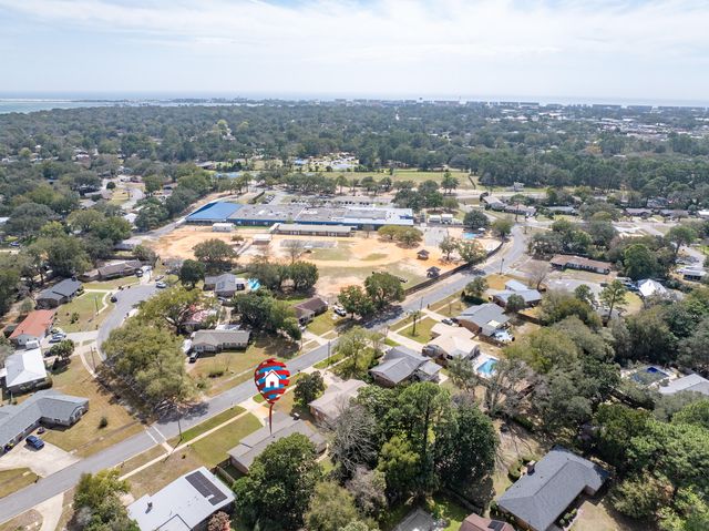 130 NE Walton Drive, Fort Walton Beach, FL 32548
