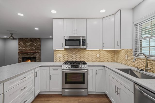 130 NE Walton Drive, Fort Walton Beach, FL 32548