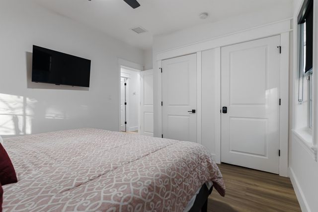 1821 Jackson Bluff Rd, Tallahassee, FL 32304