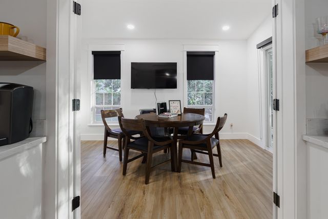 1821 Jackson Bluff Rd, Tallahassee, FL 32304