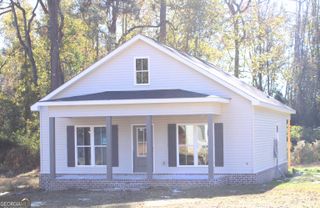 130 Woods Avenue, Portal, GA 30450