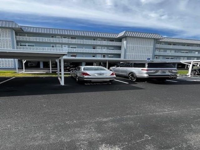 325 N CAUSEWAY D205, New Smyrna Beach, FL 32169