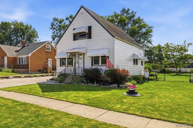 56 Crestview Avenue, Cheektowaga, NY 14225