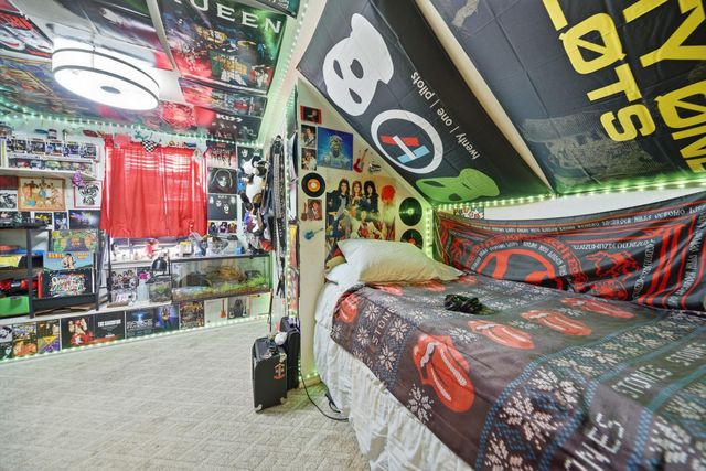 638 W Fisher Street, Bellville, TX 77418