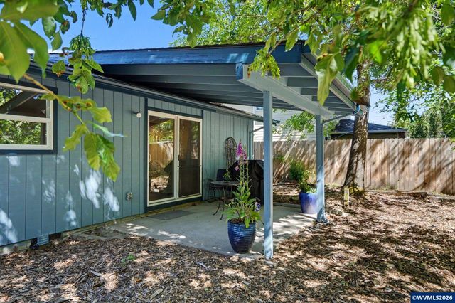 2467 NW Fairlawn St, Corvallis, OR 97330