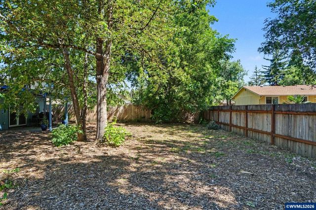 2467 NW Fairlawn St, Corvallis, OR 97330