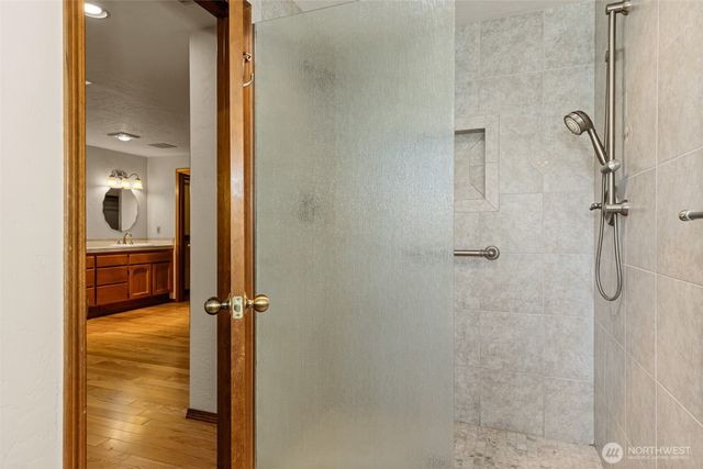 7240 Twin Cedar Lane SE, Tumwater, WA 98501