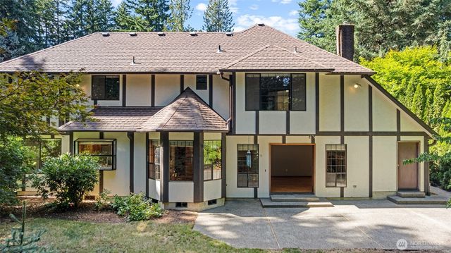 7240 Twin Cedar Lane SE, Tumwater, WA 98501