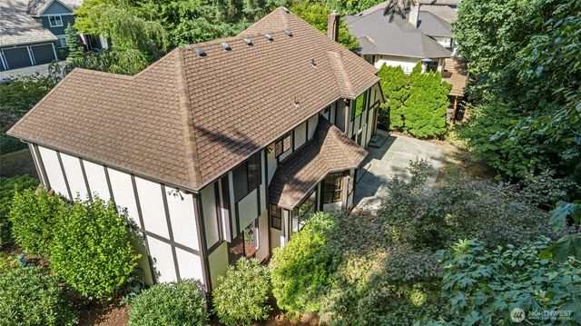 7240 Twin Cedar Lane SE, Tumwater, WA 98501