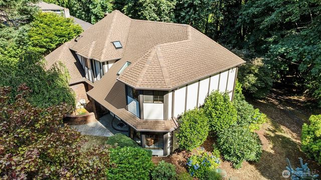 7240 Twin Cedar Lane SE, Tumwater, WA 98501